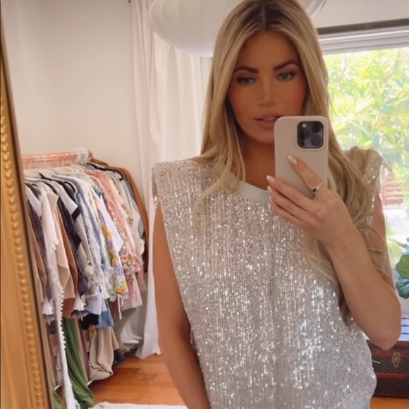 LAST ONE! Stunning sequin set - Picture 8 of 14